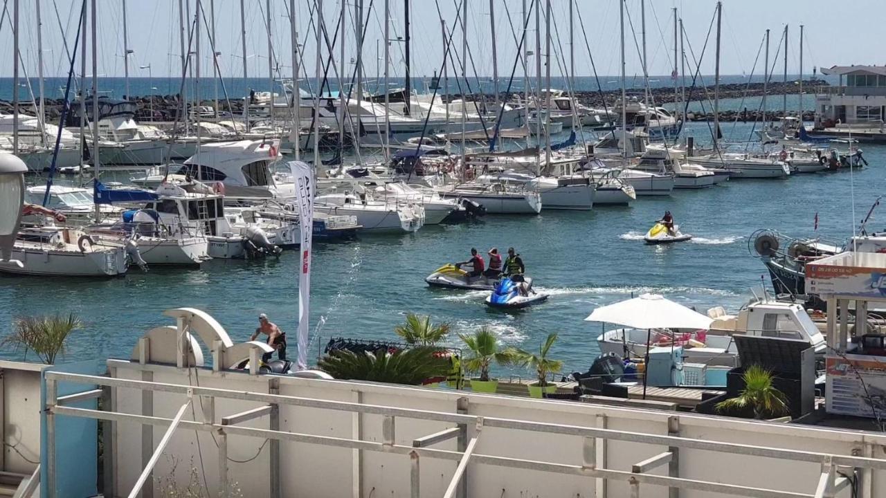 Residence De Standing La Pecherie Spacieux T3 Comme Un Cocon Familial Vue Mer Et Sur L'Avant Port Sur Le Bout Du Bout De Cap D'Agde Seule Cap En Occitanie المظهر الخارجي الصورة