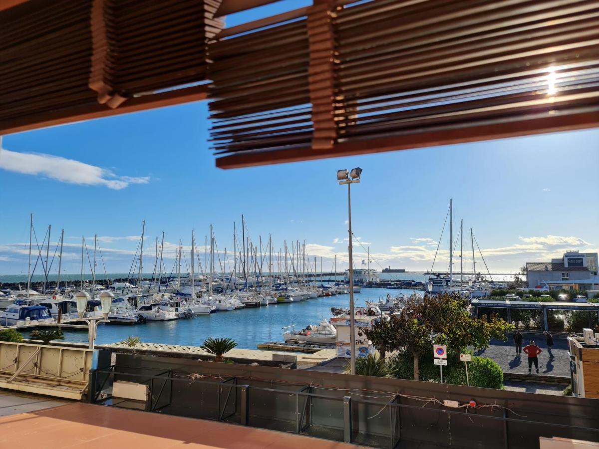 Residence De Standing La Pecherie Spacieux T3 Comme Un Cocon Familial Vue Mer Et Sur L'Avant Port Sur Le Bout Du Bout De Cap D'Agde Seule Cap En Occitanie المظهر الخارجي الصورة