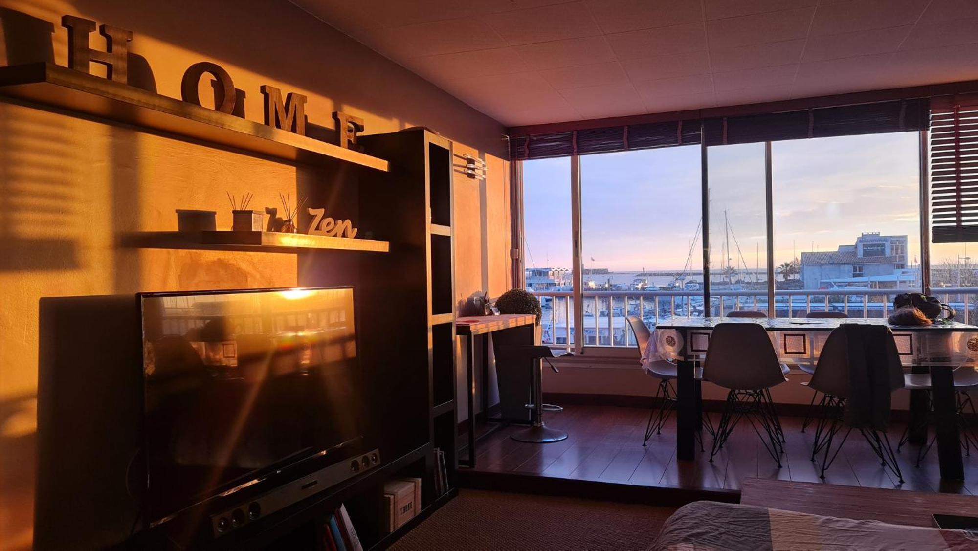 Residence De Standing La Pecherie Spacieux T3 Comme Un Cocon Familial Vue Mer Et Sur L'Avant Port Sur Le Bout Du Bout De Cap D'Agde Seule Cap En Occitanie المظهر الخارجي الصورة